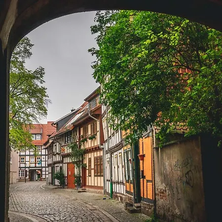 Am Spiel-emagazin * Halberstadt